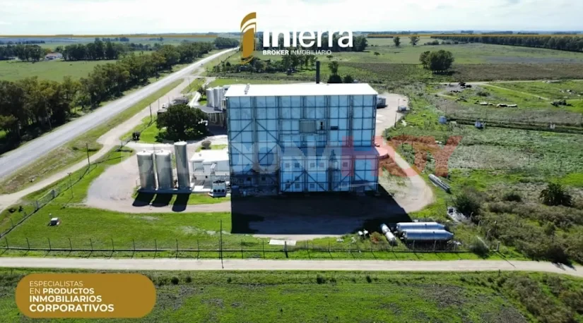 La histórica planta de Indulacsa en Cardona fue puesta a la venta por casi 10 millones de dólares