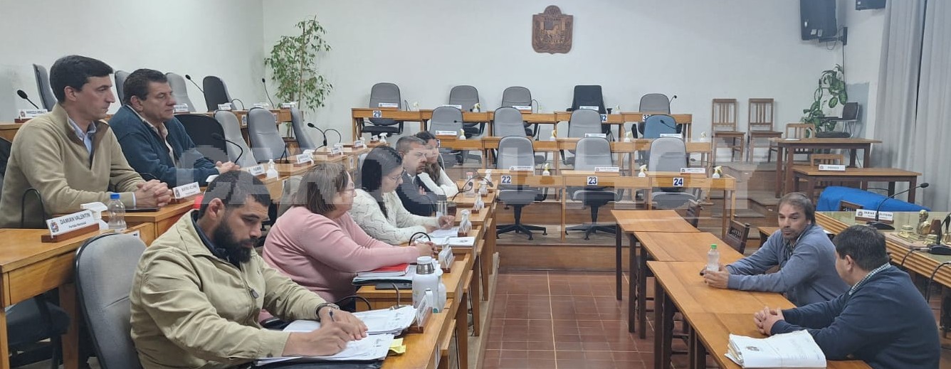 Comisión de Legislación analizó solicitudes de comodatos, arrendamientos y convenios