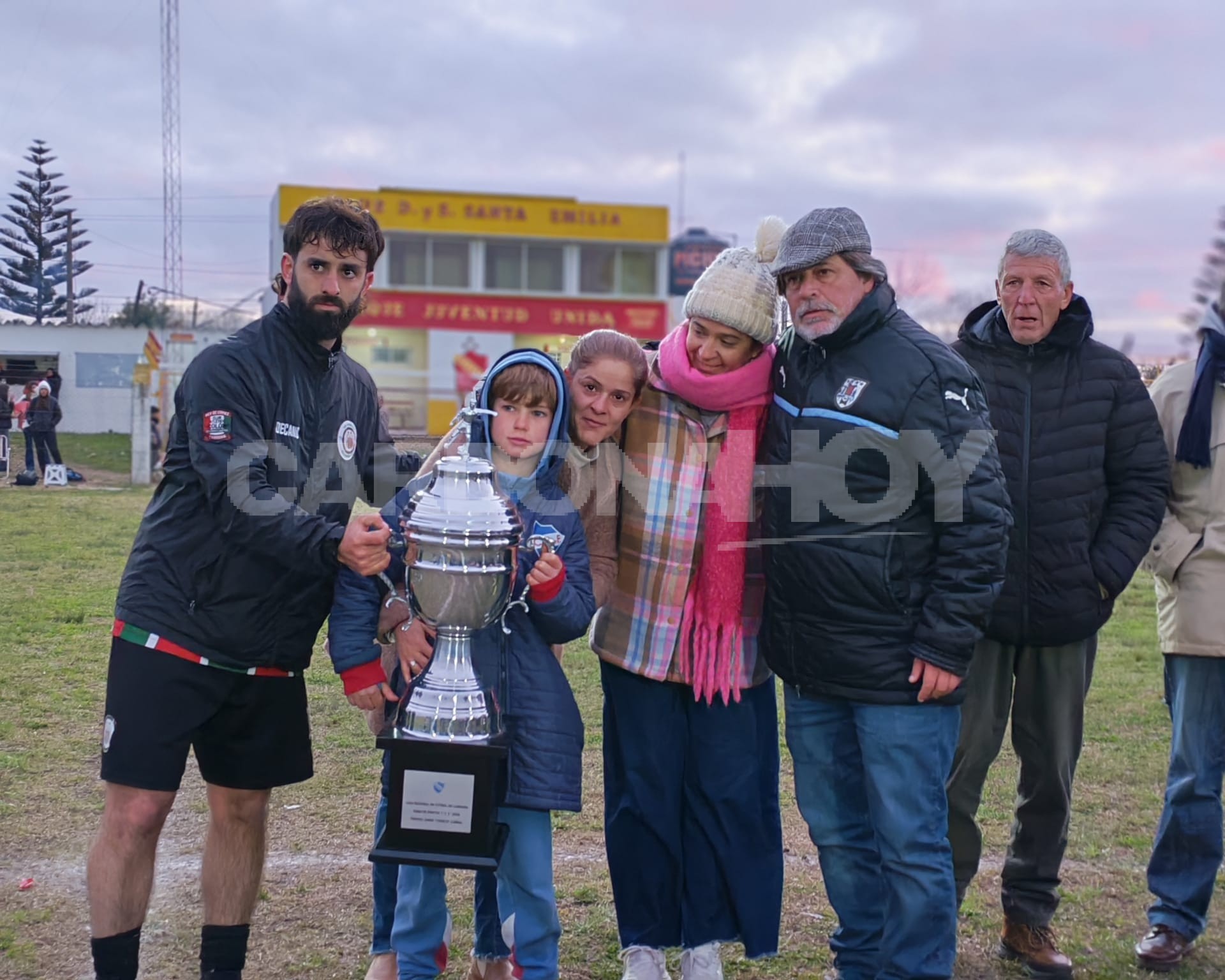 Colón cerró el Clausura con títulos en Primera y Tercera División — imagen 4