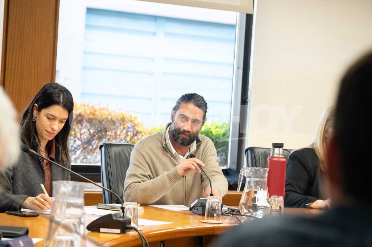 Dip. Méndez participó en el Parlamento de creación de comisionado para la niñez y el seguimiento de medidas para el litoral