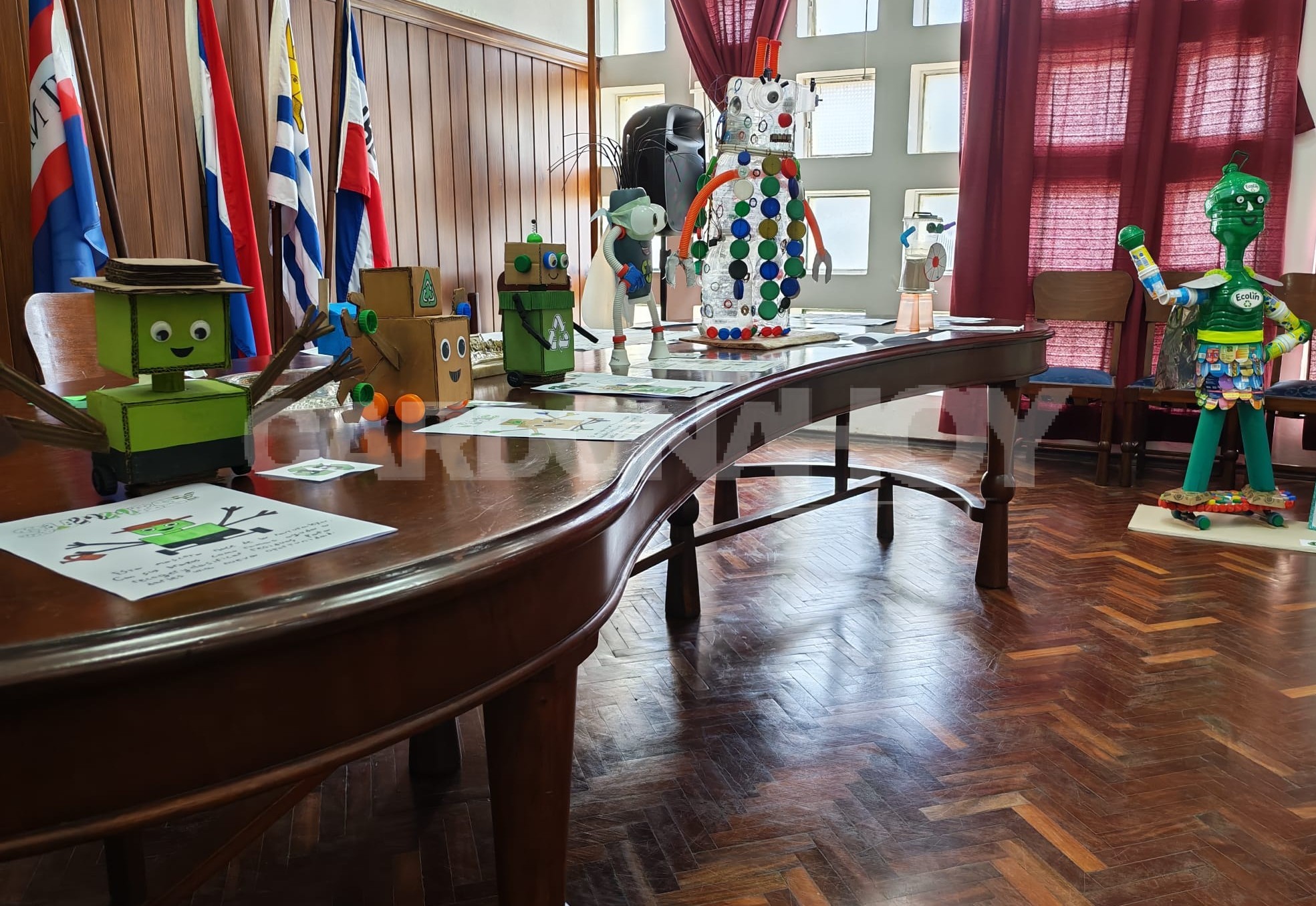 Cardona busca una “Mascota del Reciclado” entre 19 propuestas de escolares