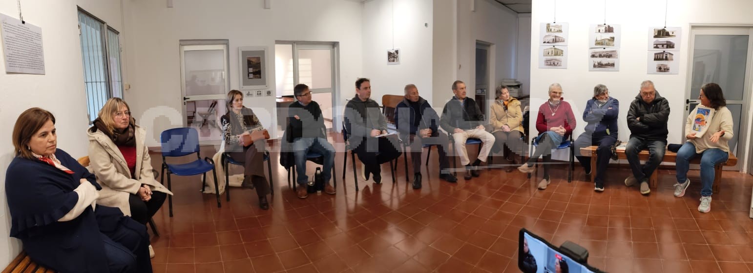 Las fotografías de Barrios Pintos convocaron a vecinos para recuperar historias y recuerdos de Cardona