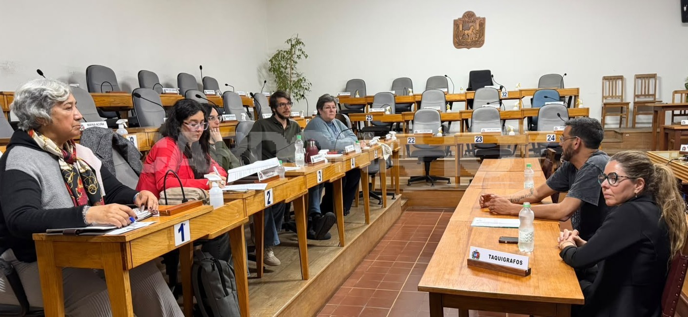Proyecto Soriano Cardioprotegido fue presentado ante comisión de la Junta Departamental