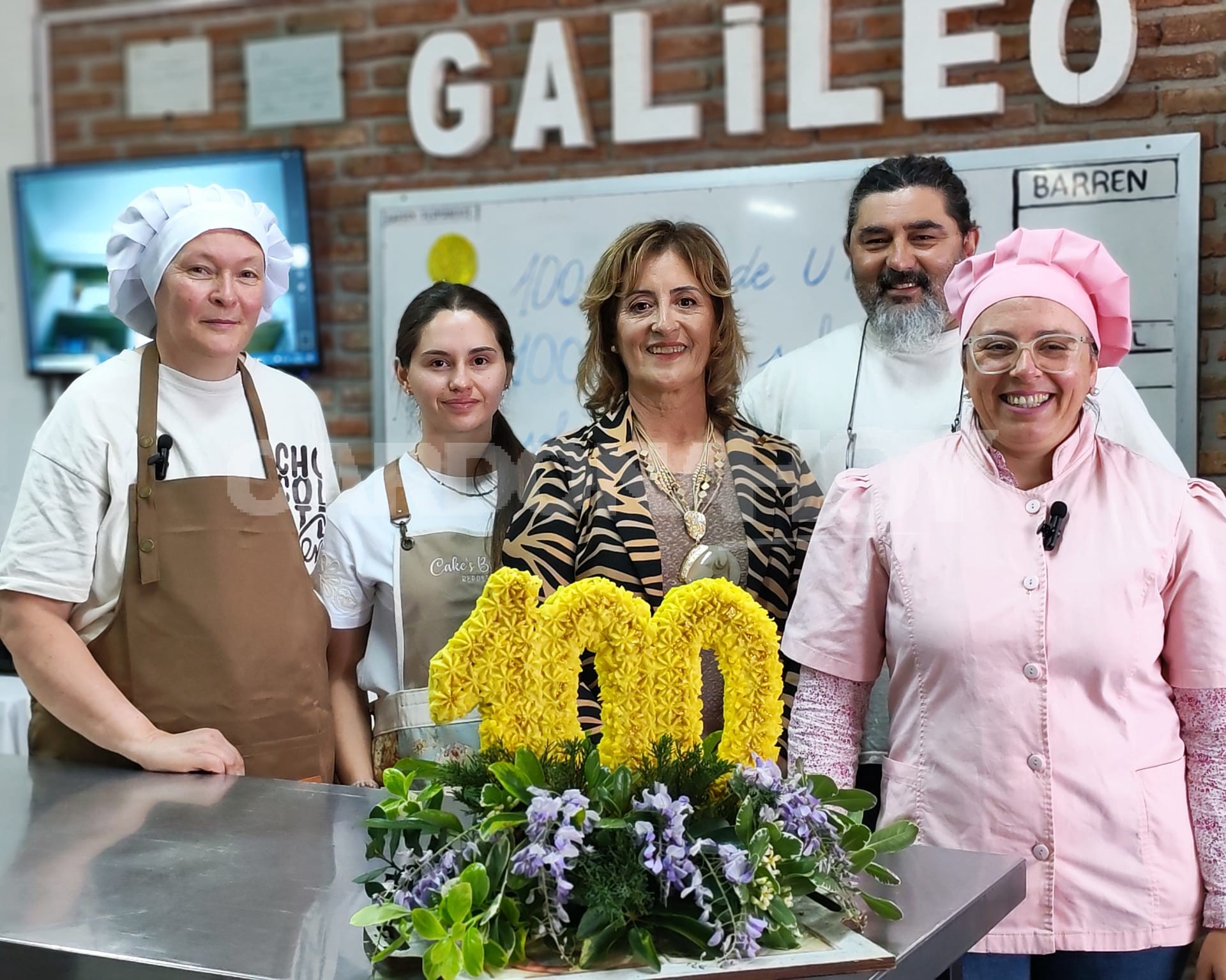 Sofía Alfonsín obtuvo el primer premio en “Dulce Encuentro”, el concurso de repostería que reunió a exalumnos de UTU Cardona — imagen 8
