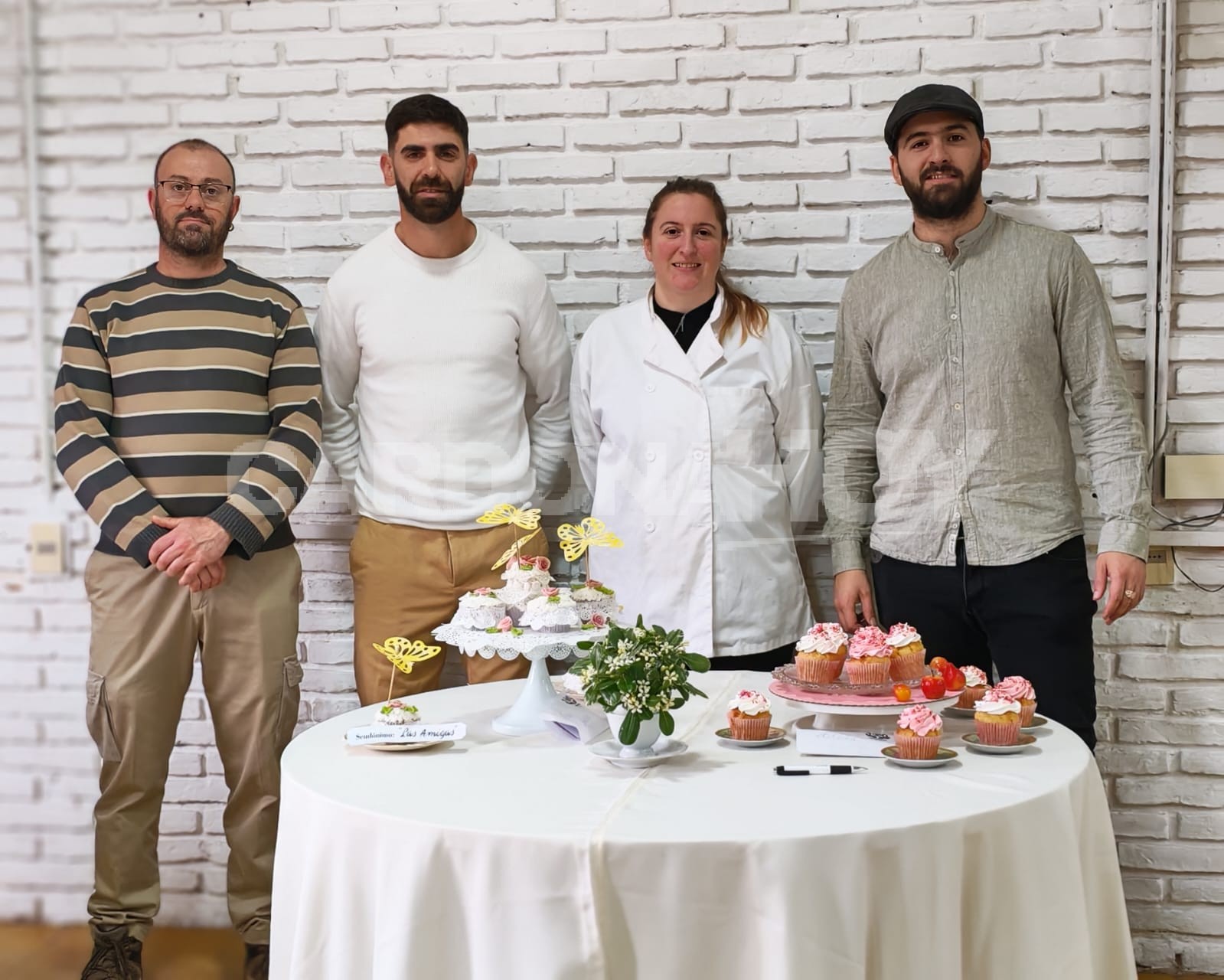 Sofía Alfonsín obtuvo el primer premio en “Dulce Encuentro”, el concurso de repostería que reunió a exalumnos de UTU Cardona — imagen 7