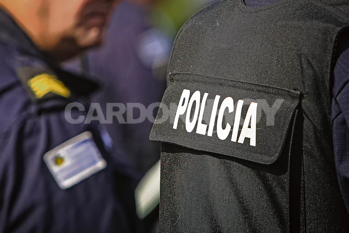 Rápida intervención policial en Florencio Sánchez permitió recuperar dinero de un intento de estafa por internet