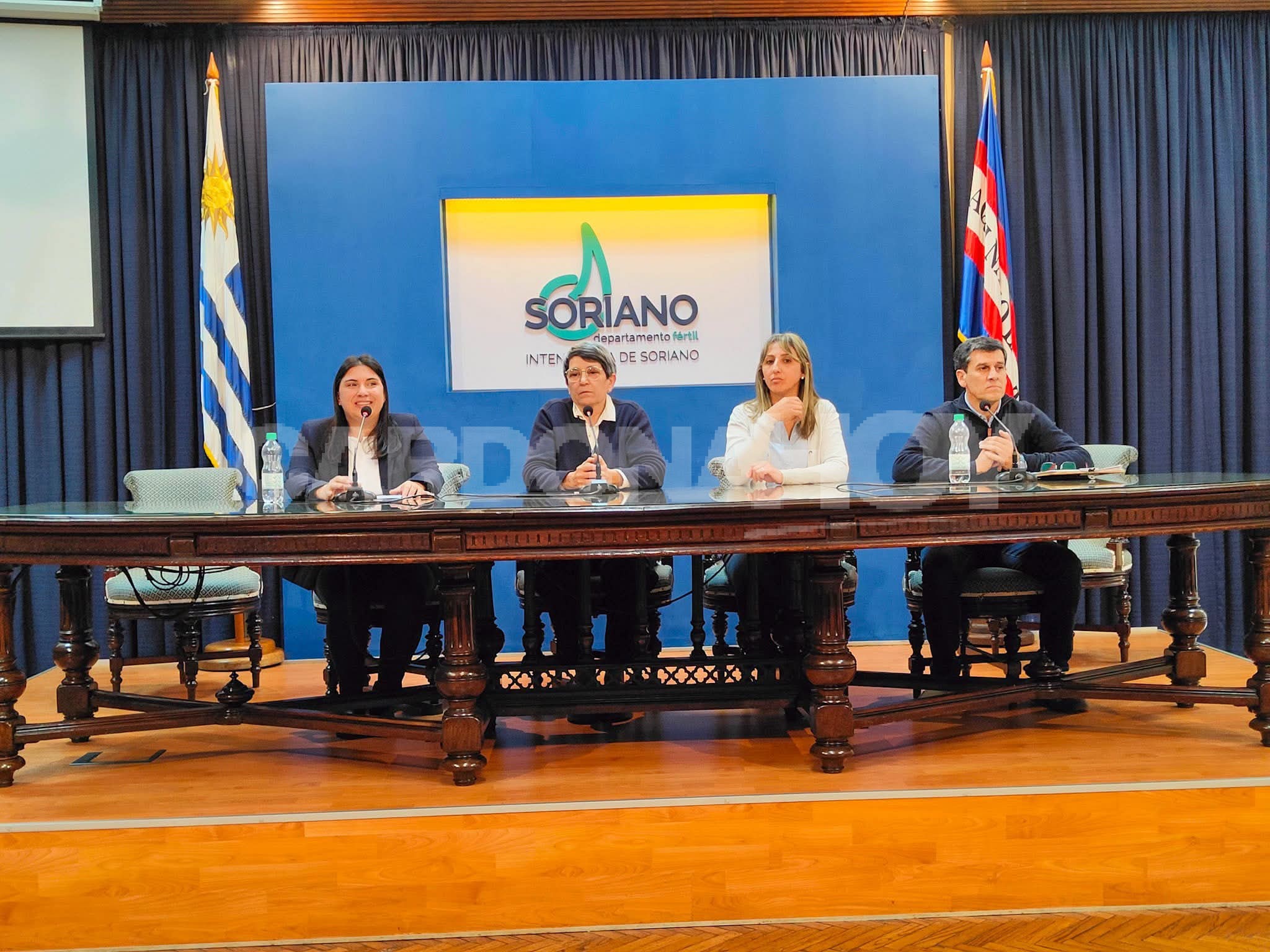 Soriano lanzó la Tarjeta Dorada para mayores de 60 años con descuentos en todo el país