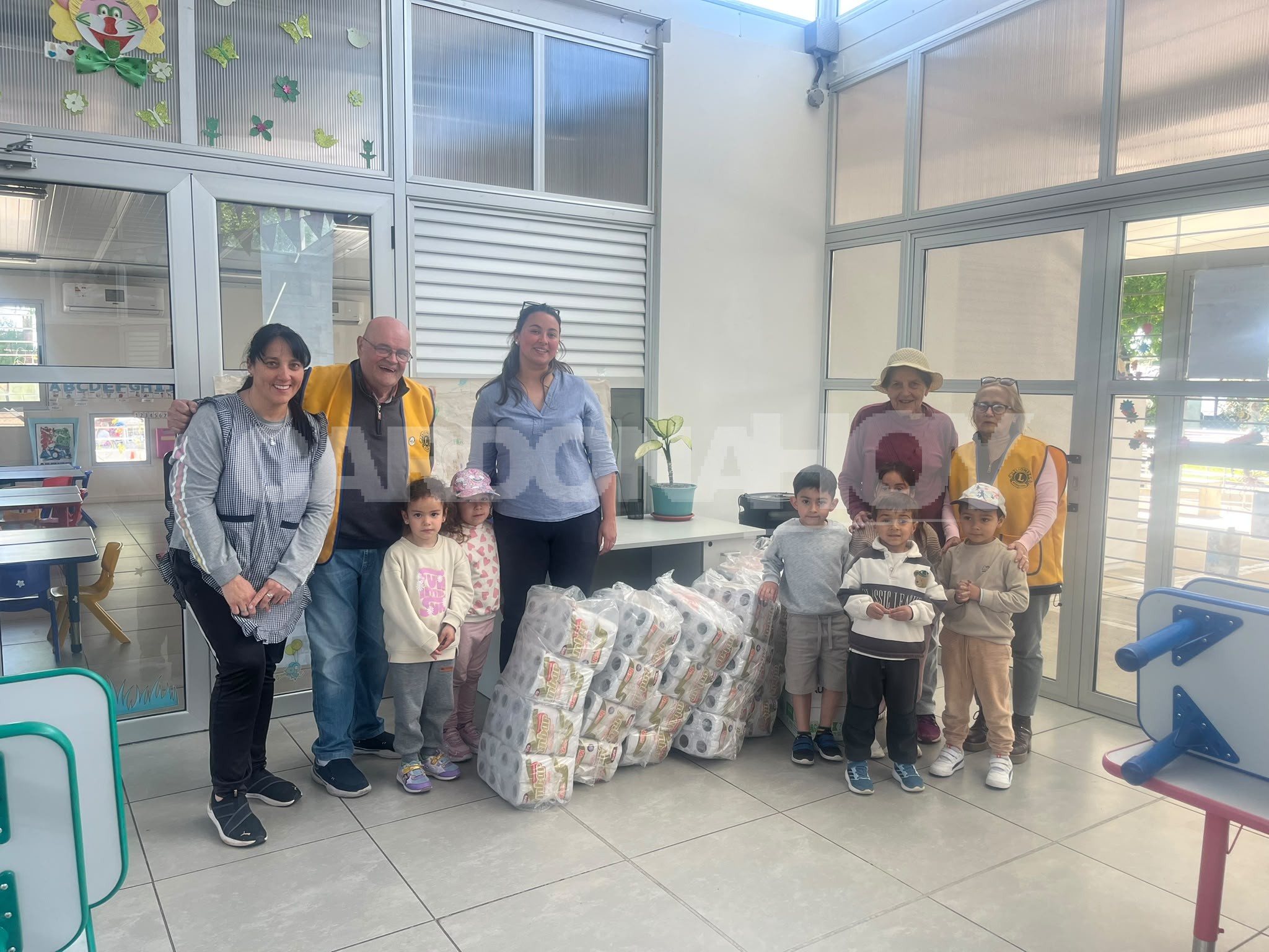 Club de Leones Cardona – Florencio Sánchez entregó importantes donaciones a instituciones educativas y sociales de la zona — imagen 2